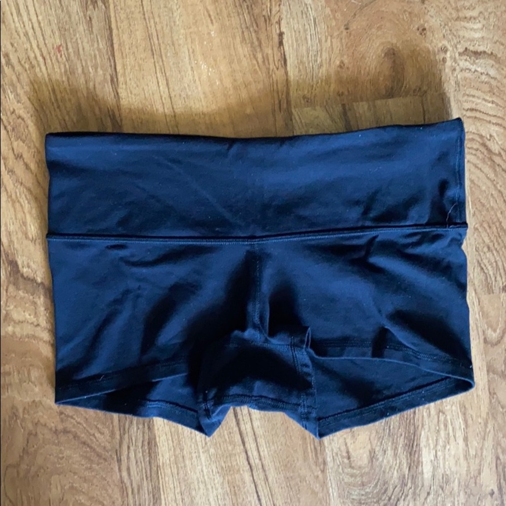 Lululemon yoga shorts